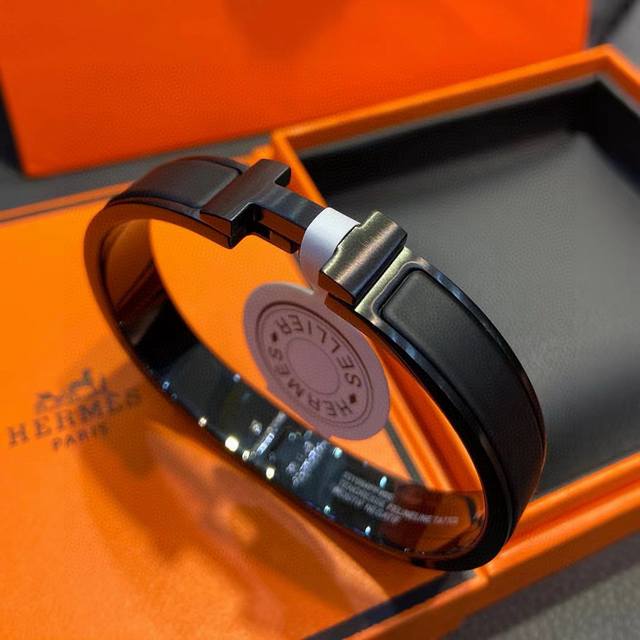 High quality Hermes exclusive first release So Black matte black warrior bracel