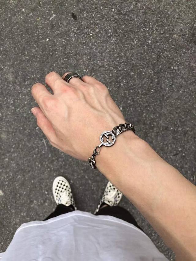 Gucci Arabic Engraved Double G Lobster Clasp Couple Bracelet Gucci Double G Inte