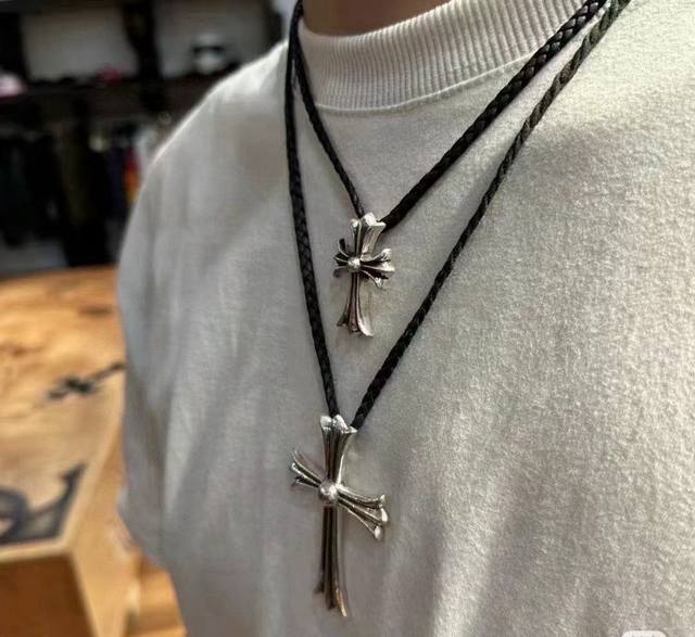 New counter quality Chrome Hearts leather rope necklace, classic large cross, a