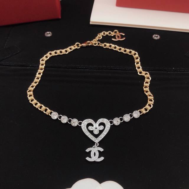 No. Xxl0314 Ch*Nel latest love necklace consistent Zp brass material DDD