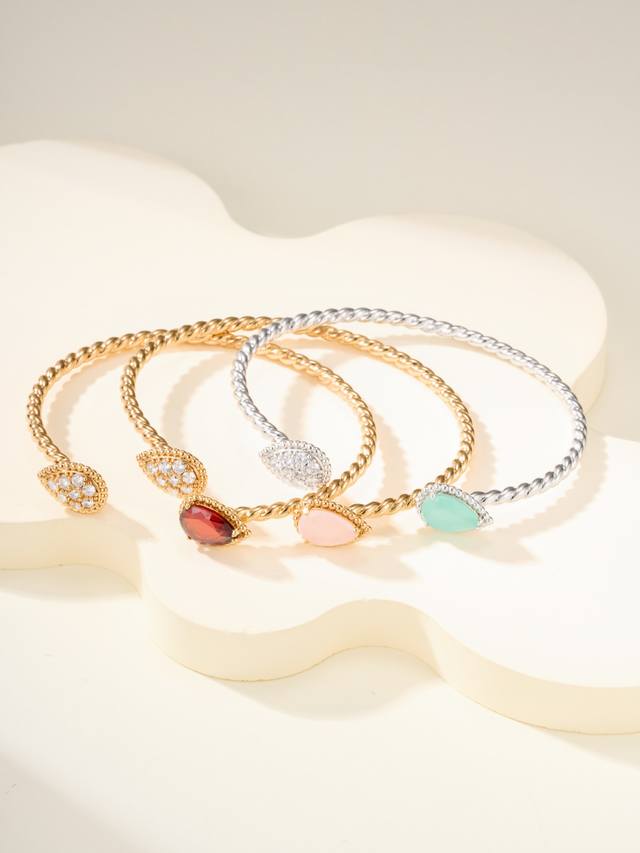 Boucheron launches the new season of Serpent Boh
