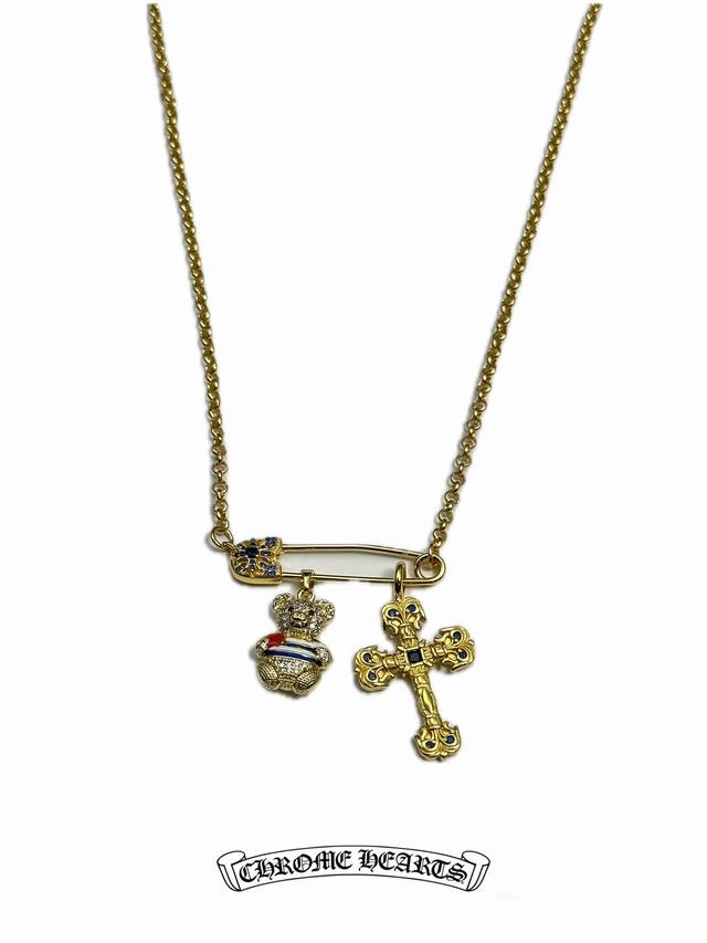 Hot item recommendation: Chrome Hearts necklace, brooch chain is so cool. Chrome