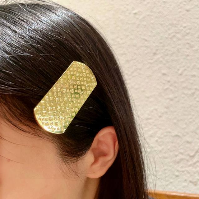 Lv classic old flower hairpin DDD