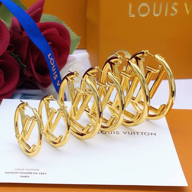 No. Led0066 Small 3Cm No. Led0012 Medium 4Cm No. Led0013 Large 5Cm Lv latest ea