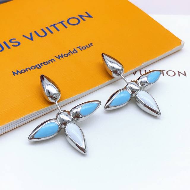 No. Led0019 Pink No. Led0060 Blue Lv latest old flower earrings dripping oil co