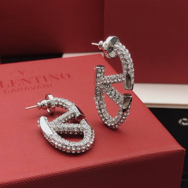 No.Ved0252Small Valenti*O latest silver diamond earrings consistent Zp brass mat
