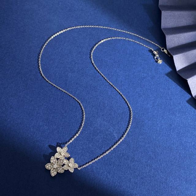Gl80 No label Graff style light luxury fashion five-petal flower full diamond si