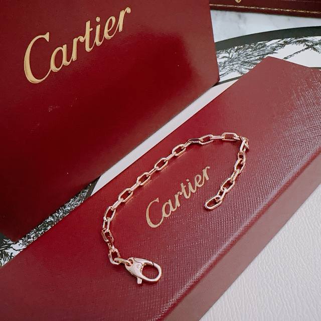 Necklace Bracelet Cartier Necklace Necklace V gold series is perfect in appeara