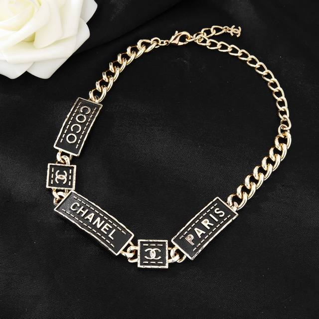 Chanel new necklace counter synchronous new double C precision crafted original