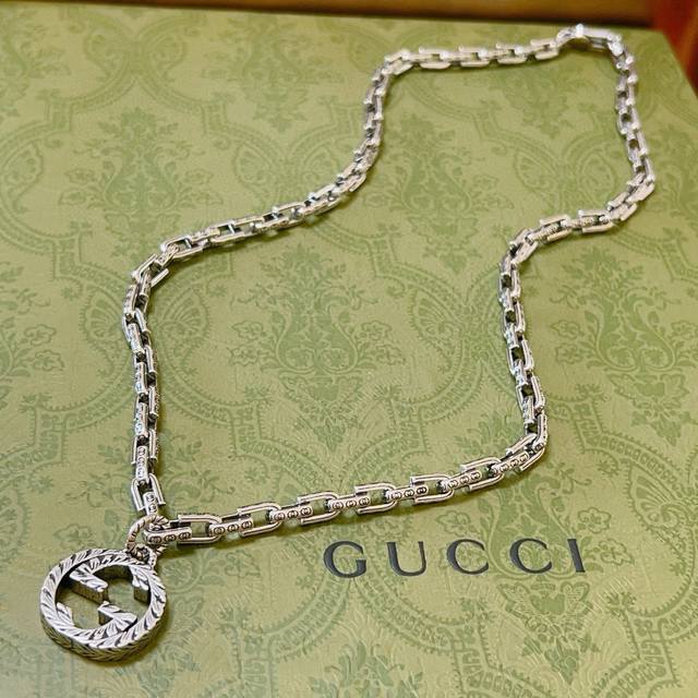 So cool Gucci necklace 2025 latest chain with higher grade. The same classic st