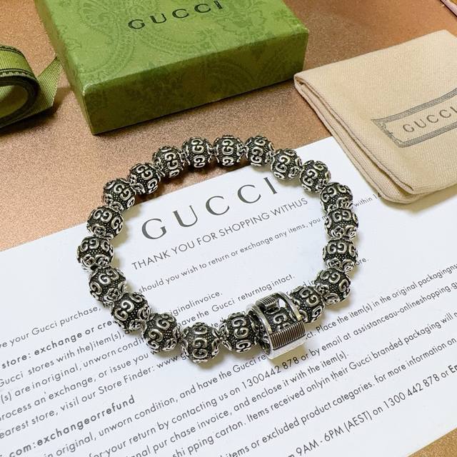 New product release Gucci bracelets for men and women, the latest bracelets are