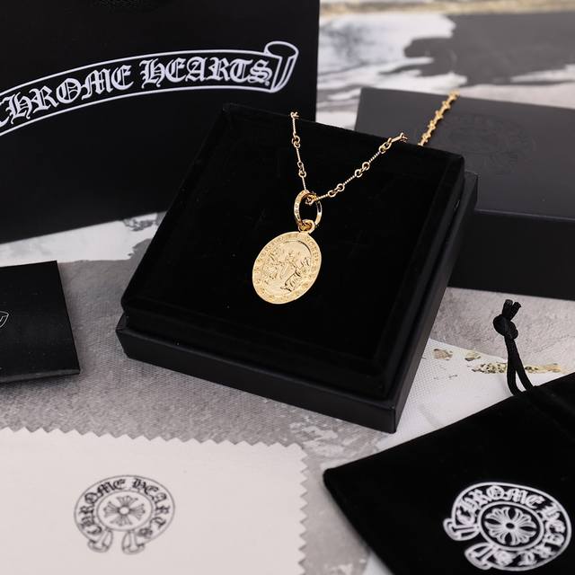 Pchrome Hearts Sydney same cross necklace A versatile necklace that looks great