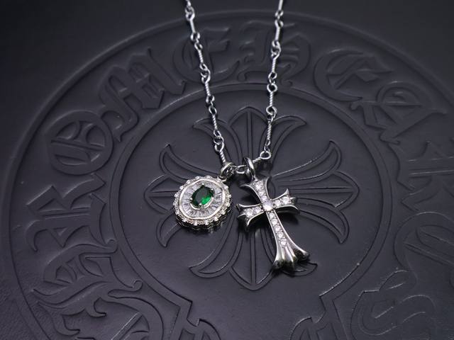 New arrival Chrome Hearts platinum cross double pendant bamboo necklace is comp