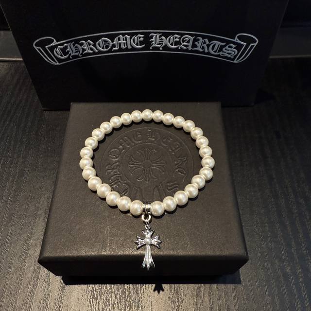 New counter quality Chrome Hearts Chrome Hearts retro multi-element pearl brace