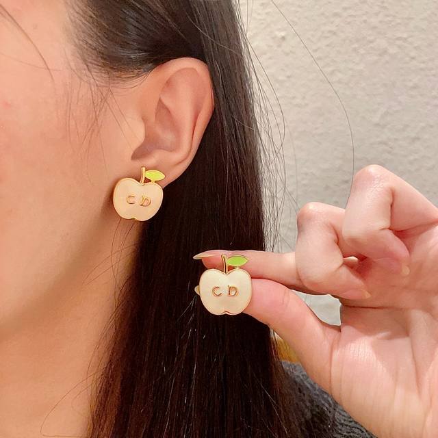 Dior Dior second-hand earrings counters are all new and selected original brass