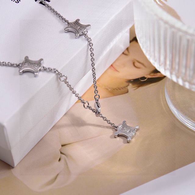 Celine new necklace Preclous new simple fashion necklace counter consistent bras