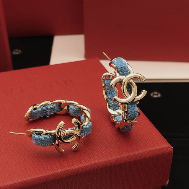 No. Xed0782 Ch*Nel latest blue denim earrings consistent Zp brass material DDD
