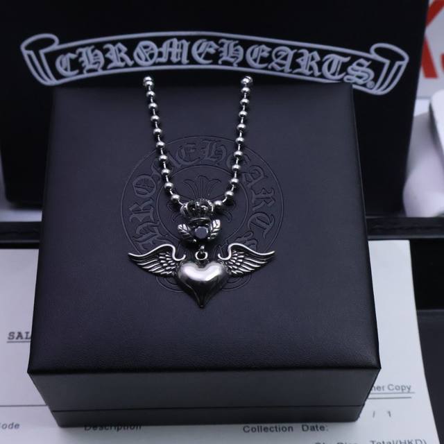 Hot item recommendation: Chrome Hearts necklace, twisted chain is so cool. Chrom