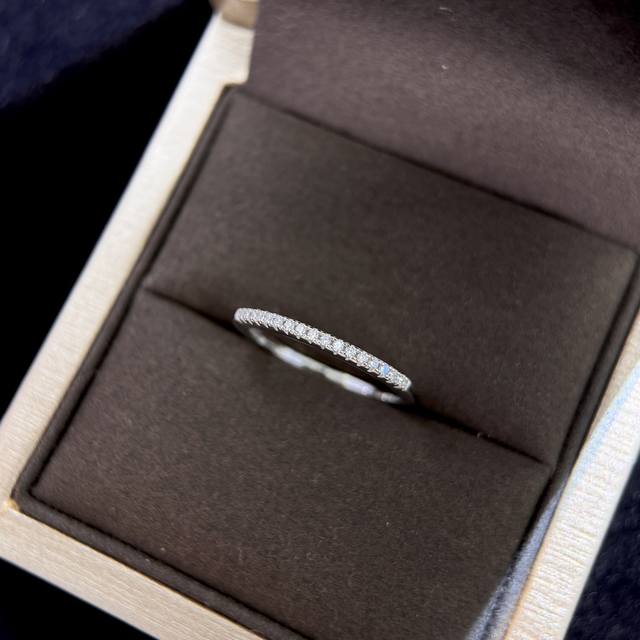 A1295 Graff half-row diamond ring, simple and versatile, no fading, no allergy,