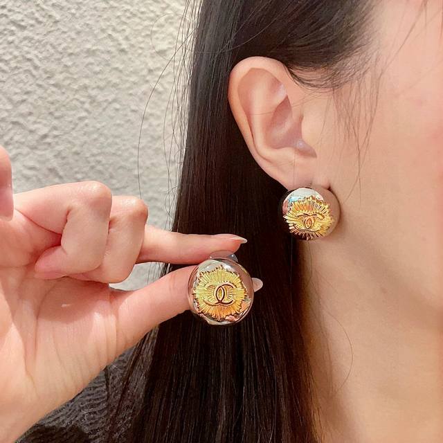 Chanel classic double C earrings DDD