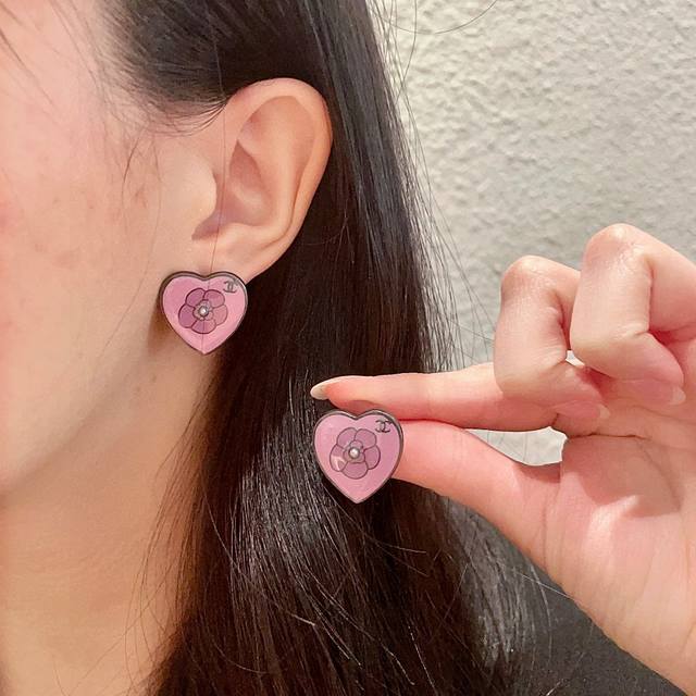 Chanel Camellia Double C Earrings DDD