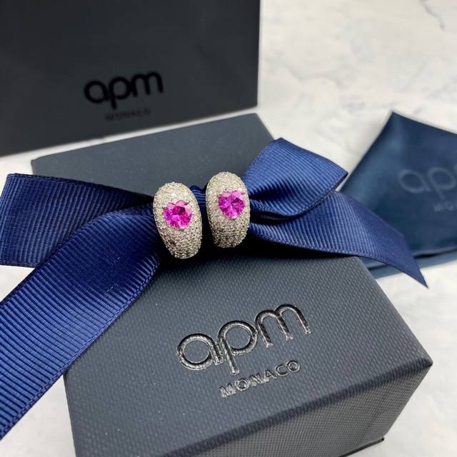 A batch M Monaco thick pink full diamond pear-shaped small earrings! Infuse the