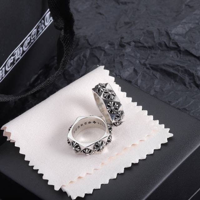 Chinese Valentine's Day Chrome Heart Ring Size: 6 7 8 9 10 11 DDD