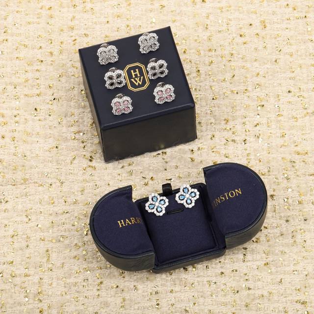 We produce Loo batch earrings, which can be customized with 18K real gold and r