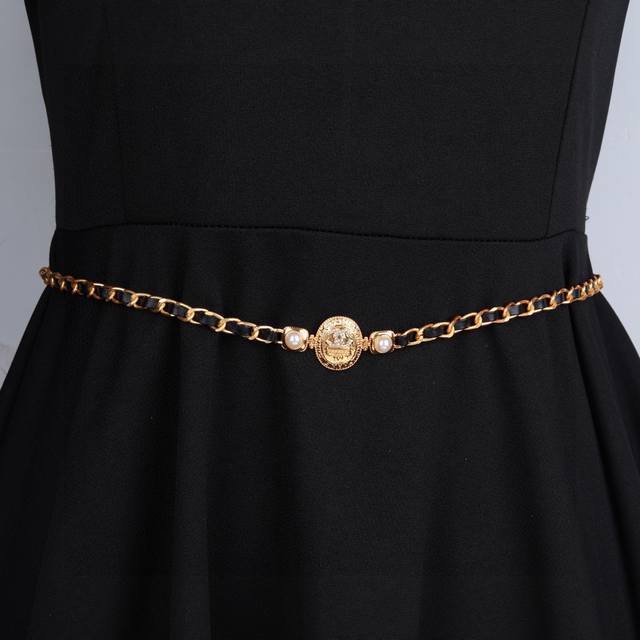 Chanel Xiaoxiang waist chain is made of lambskin and is made of the same brass a