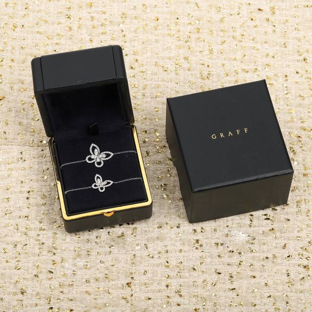 Large and small sizes We produce phantom butterfly bracelets, which can be cust