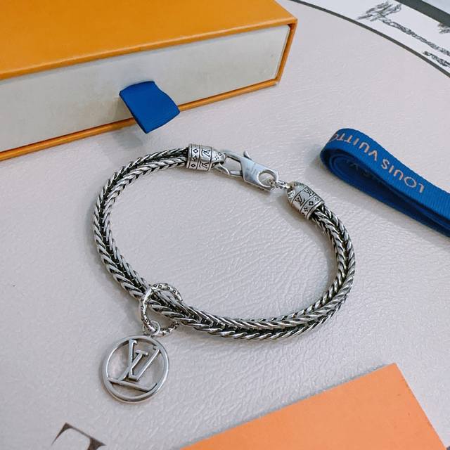 High quality Louis Vuitton Lv bracelet original goods counter new model open mo