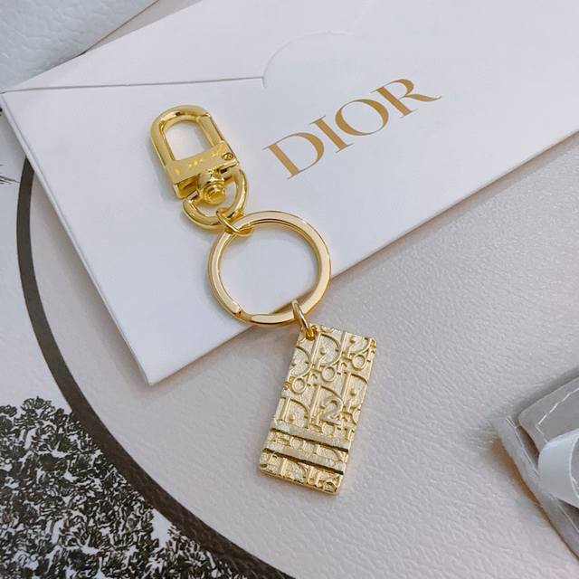 New product release Dior keychain bag buckle latest model bag pendant with highe