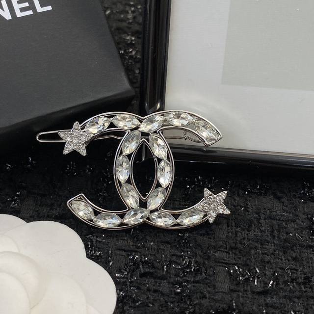 Code H243 Hairpin Chanel Chanel classic brooch hairpin hot sale hot new Synchro