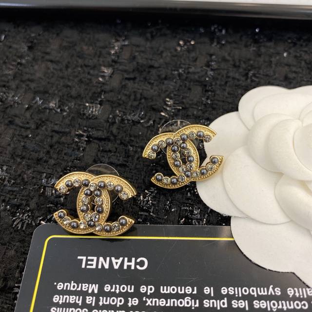 Code E1739 earrings hot-selling model, hot new arrival Synchronous counter excl