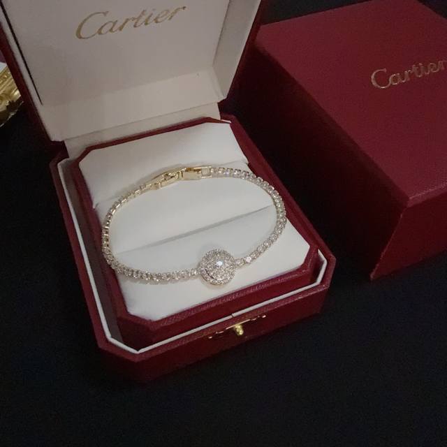 Cartier diamond bracelet, high-end custom version Diamond inlay craftsmanship V