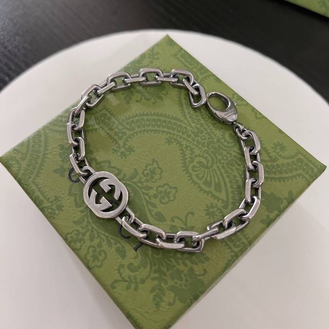 Gucci counter hot item Factory direct selling price Original one-to-one replica