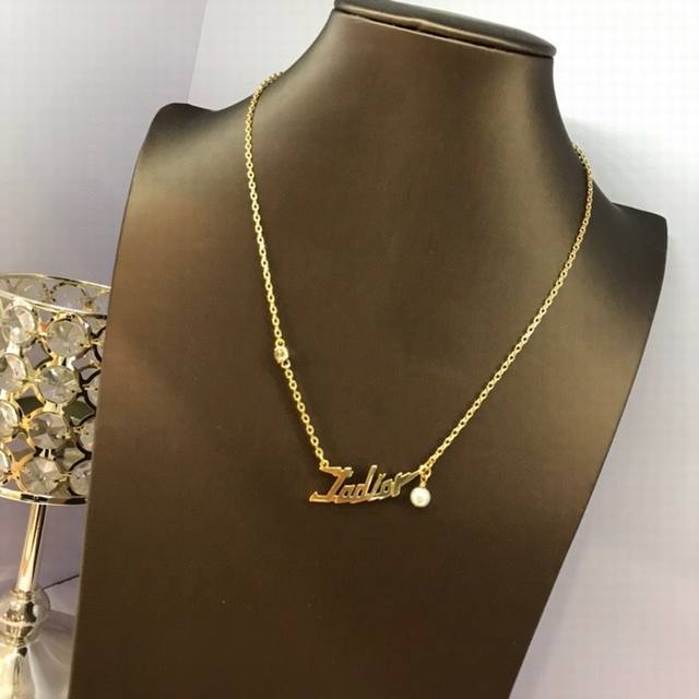 necklace bracelet original single product new Dior Dior retro set counter consi