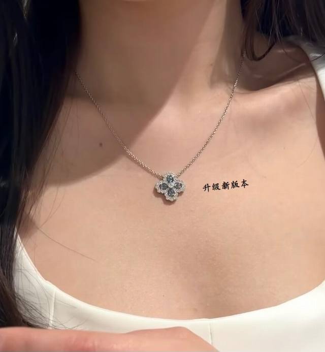 V Gold Blue Diamond Harry Winston Full Diamond Clover Necklace# Diamond Links Se