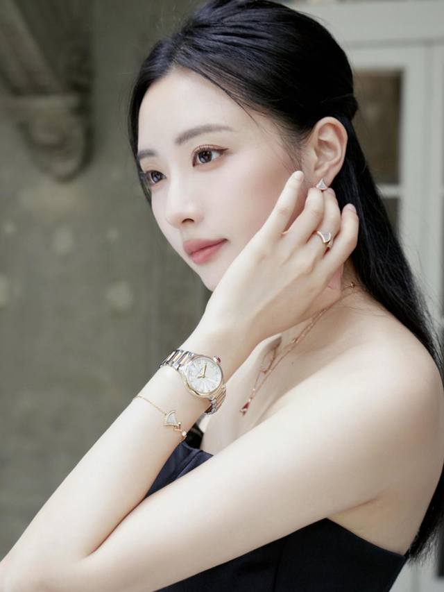 We produce the Qixi Festival mini dress necklace, which can be customized with r