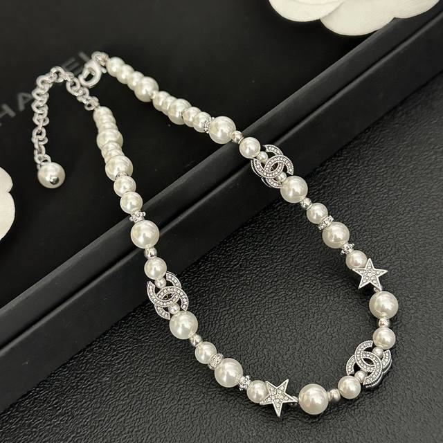 Patch of Xiaoxiang 25S five-pointed star pearl double Cchoker multi-element neck