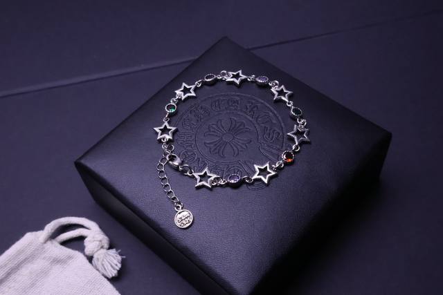 Chrome Hearts bracelet is so cool. The latest Chrome Hearts necklace has a diff