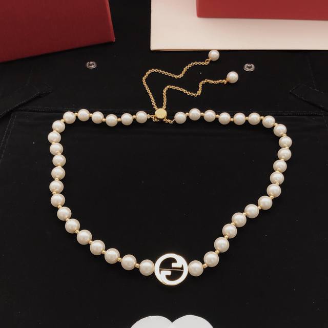 Number Gxl0095 Necklace Number Gsl0064 Bracelet Gucc*Latest pearl necklace brace