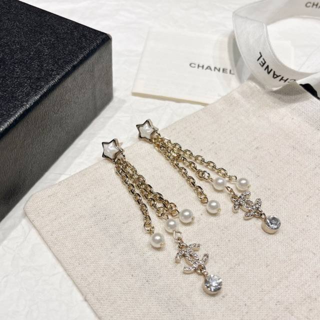 Chanel25C crystal diamond tassel chain five-pointed star pearl double C earrings