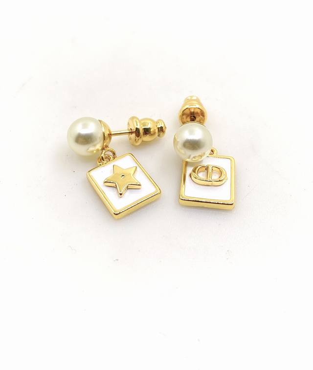 D*Or Latest light gold and white square earrings consistent with Zp brass materi