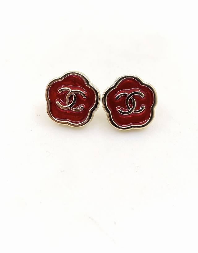 Ch*Nel Latest red petal earrings consistent Zp brass material DDD