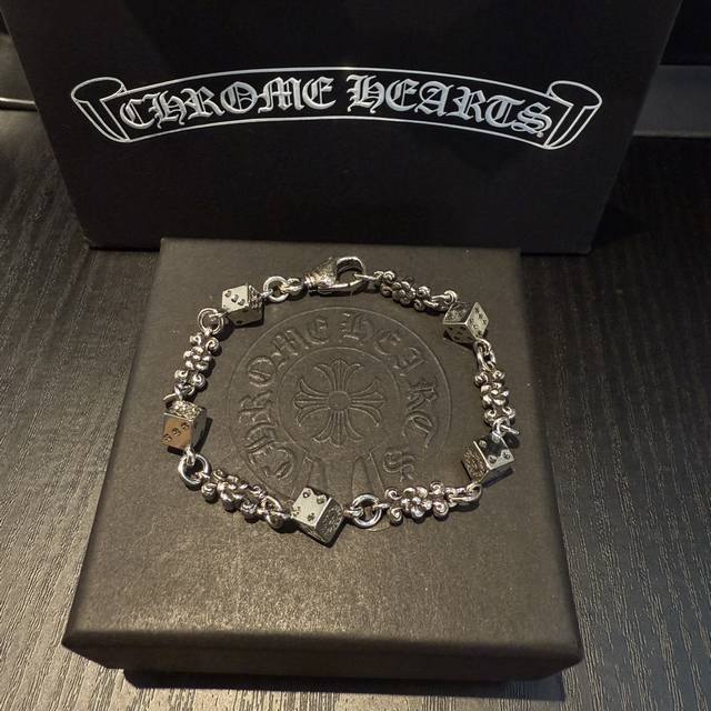 New counter quality Chrome Hearts classic retro dice cross flower bracelet with