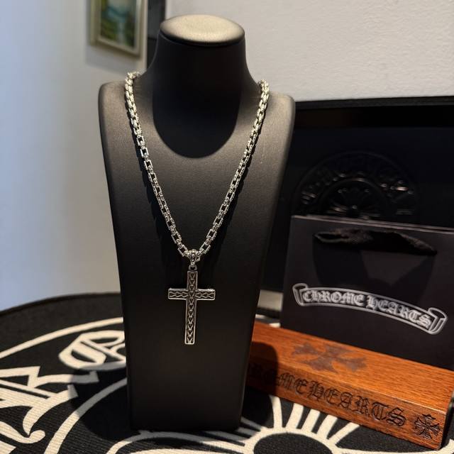 New counter quality Chrome Hearts Chrome Hearts cross necklace, cross pendant,