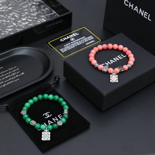 New product release, the latest and most beautiful Chanel bracelet, with a high