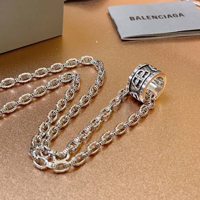 Original goods, new products, Balenciaga necklace, Balenciaga new necklace, cons