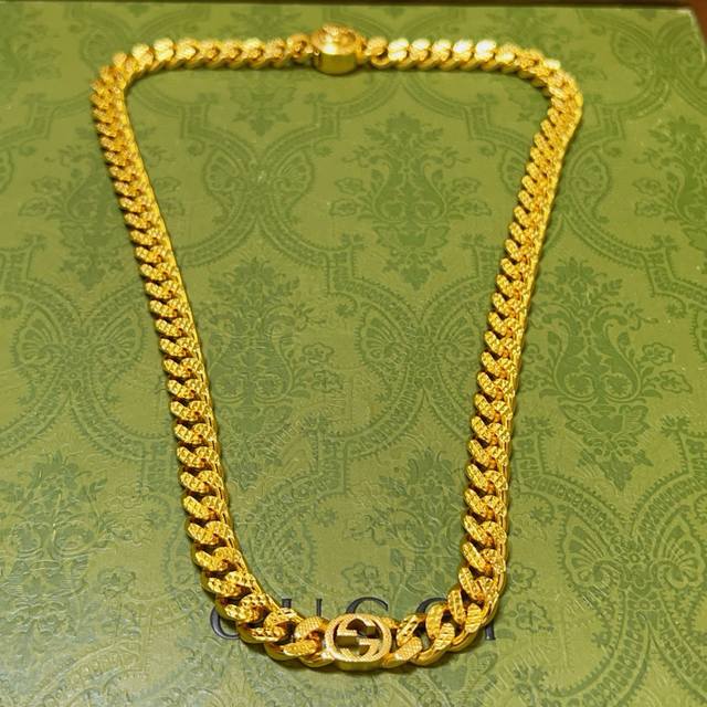 Gucci new set releases, not explosive, not popular on Douyin. The latest Gucci n